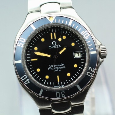 Vintage Near MINT OMEGA Seamaster 200m
