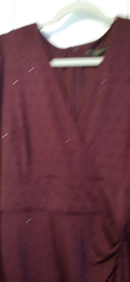 Vestido GUESS Para Mujer Borgoña Vino Profundo Manga Larga Tachonado Lucita Talla Grande NUEVO Foto 3 de 4