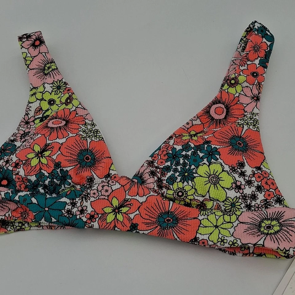 Conjunto de bikini Raisins para mujer mediano floral isla top triple lateral inferior multicolor Foto 3 de 4