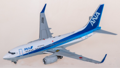 1:200 JC Wings ANA Boeing 737-700 Airplane Diecast Plane Aircraft