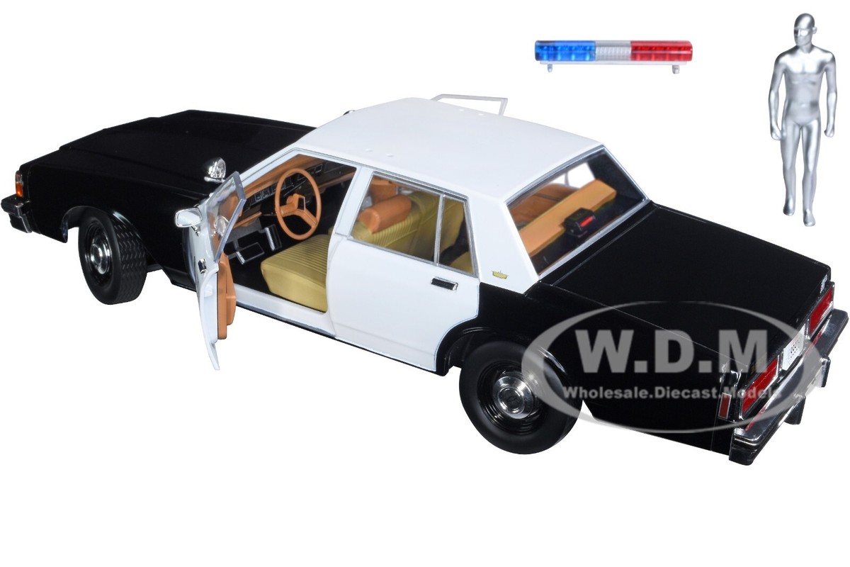1987　シボレー・カプリス　メトロポリタン・ポリス ウィズT-1000フィギア 1987 CHEVROLET CAPRICE POLICE & T-1000 FIGURE TERMINATOR 2 1