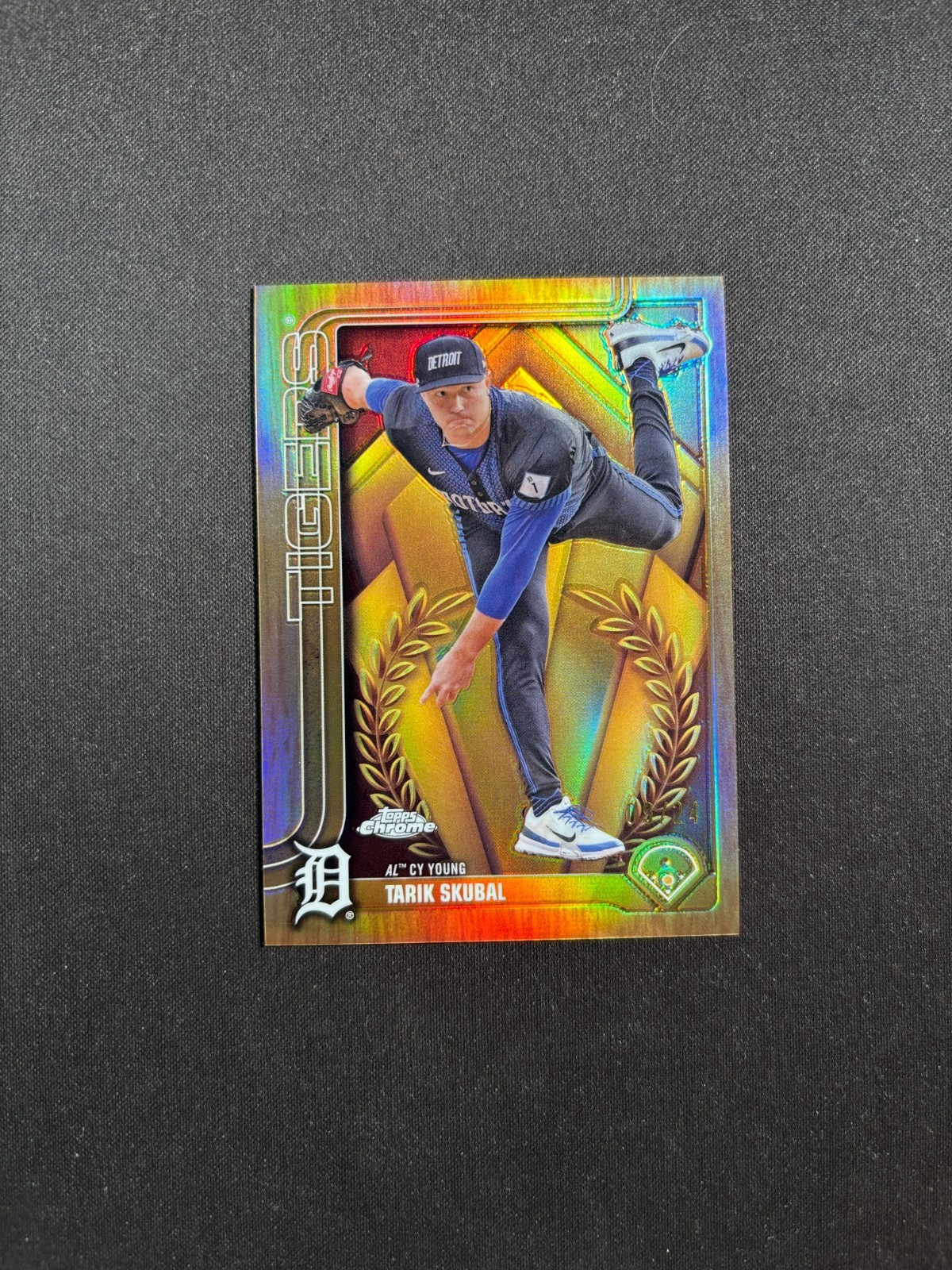 2025 Topps Chrome Tarik Skubal Award Winners Variation Refractor 09/24 BJTM