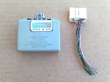 1998 1999 Toyota Camry Lamp Failure Sensor Relay Module 89373-33180 Oem