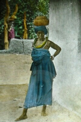 SCHLANGENBESCHWÖRER LADY NIGERIA VIKTORIANISCH magische Laterne Folie     