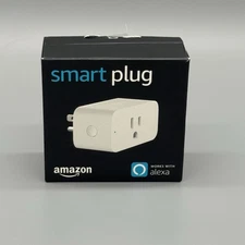 Amazon White Smart Plug (Works With Alexa To Voice Control Indoor Outlet)