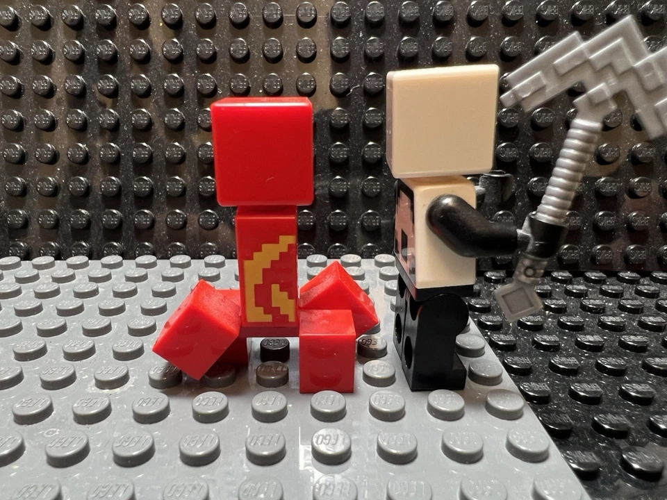 lego minecraft minifigures lot. Exploding Creeper Panda. Toys. - Image 4 of 4