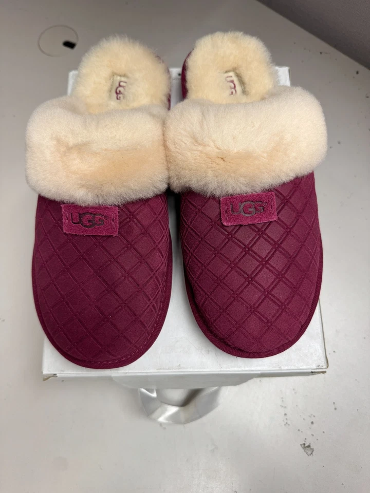 UGG Women's Cozy Double Diamond Slipper Lonely Hearts Size 12 brand new - Image 2 of 4