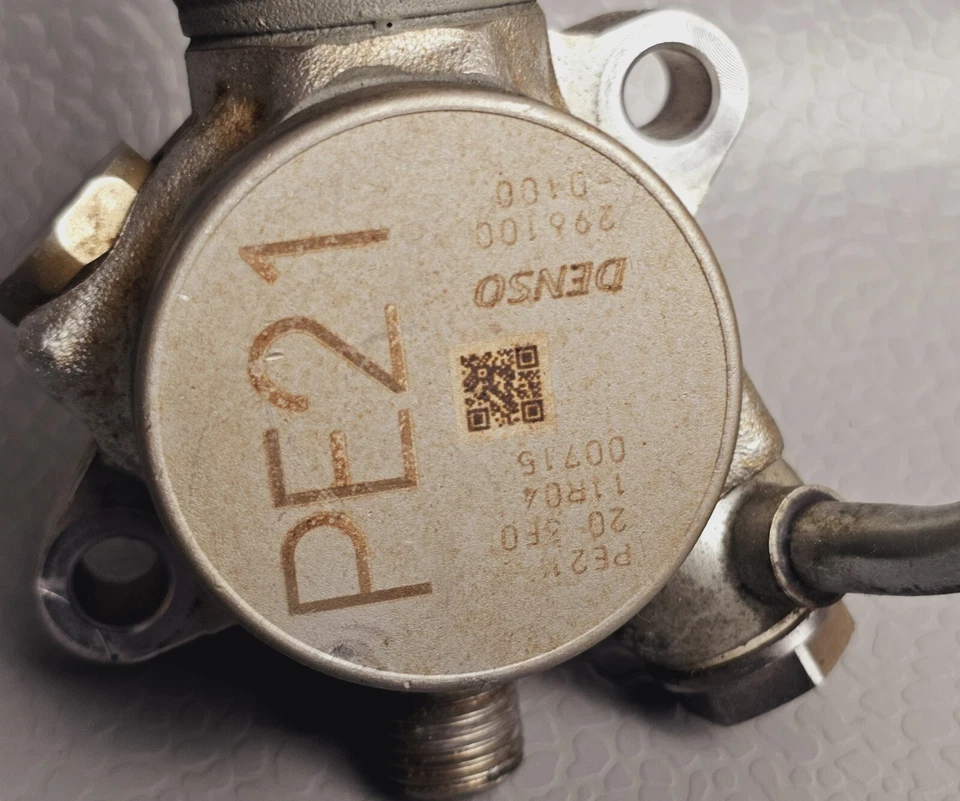 Bomba de combustible de alta presión Mazda 3 CX-3 2014-2018 Sport Touring OEM PE21-20-3F0 Foto 2 de 4