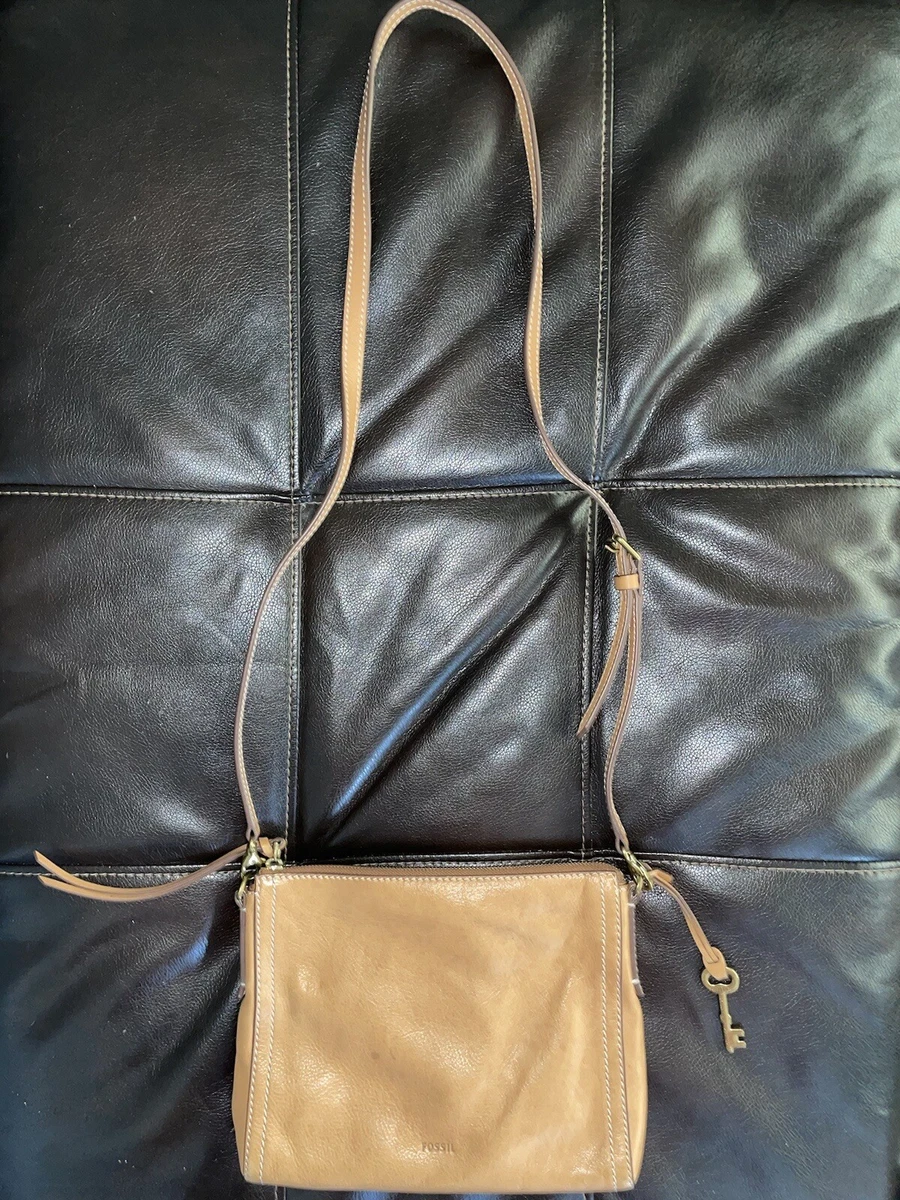 Leather Crossbody bag. Leather clutch bag with removable strap