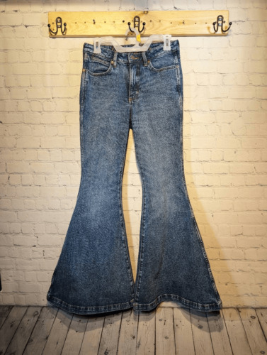 Wrangler 'Retro' high rise bell bottom flare jeans