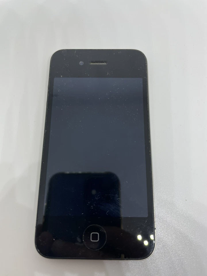 2 Apple iPhone 4 - 16GB - Black (AT&T) A1332 (GSM) - Image 3 of 4