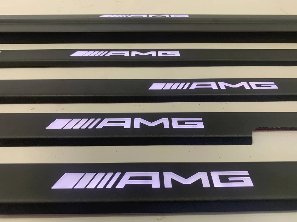 Alféizares de puerta LED clase G negros W463 estilo AMG Mercedes-Benz G63 G500 G65 5 piezas. Foto 2 de 4