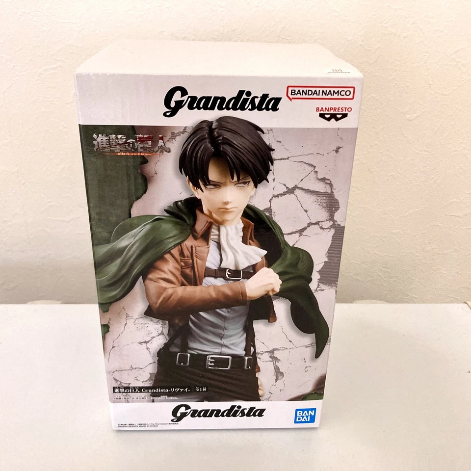 Attack on Titan Grandista Levi Ackerman 270 mm Banpresto Bandai Namco Foto 3 de 4
