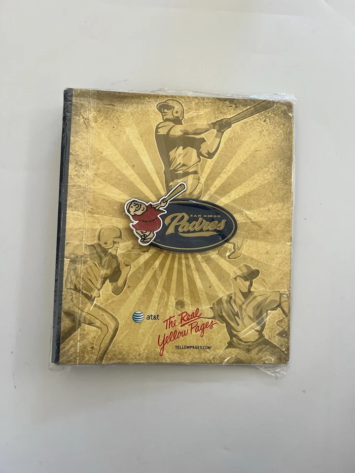 Nuevo de Lote Antiguo San Diego Padres Las Verdaderas Páginas Amarillas 3 Anillas Carpeta Sin Abrir RARO Foto 2 de 4