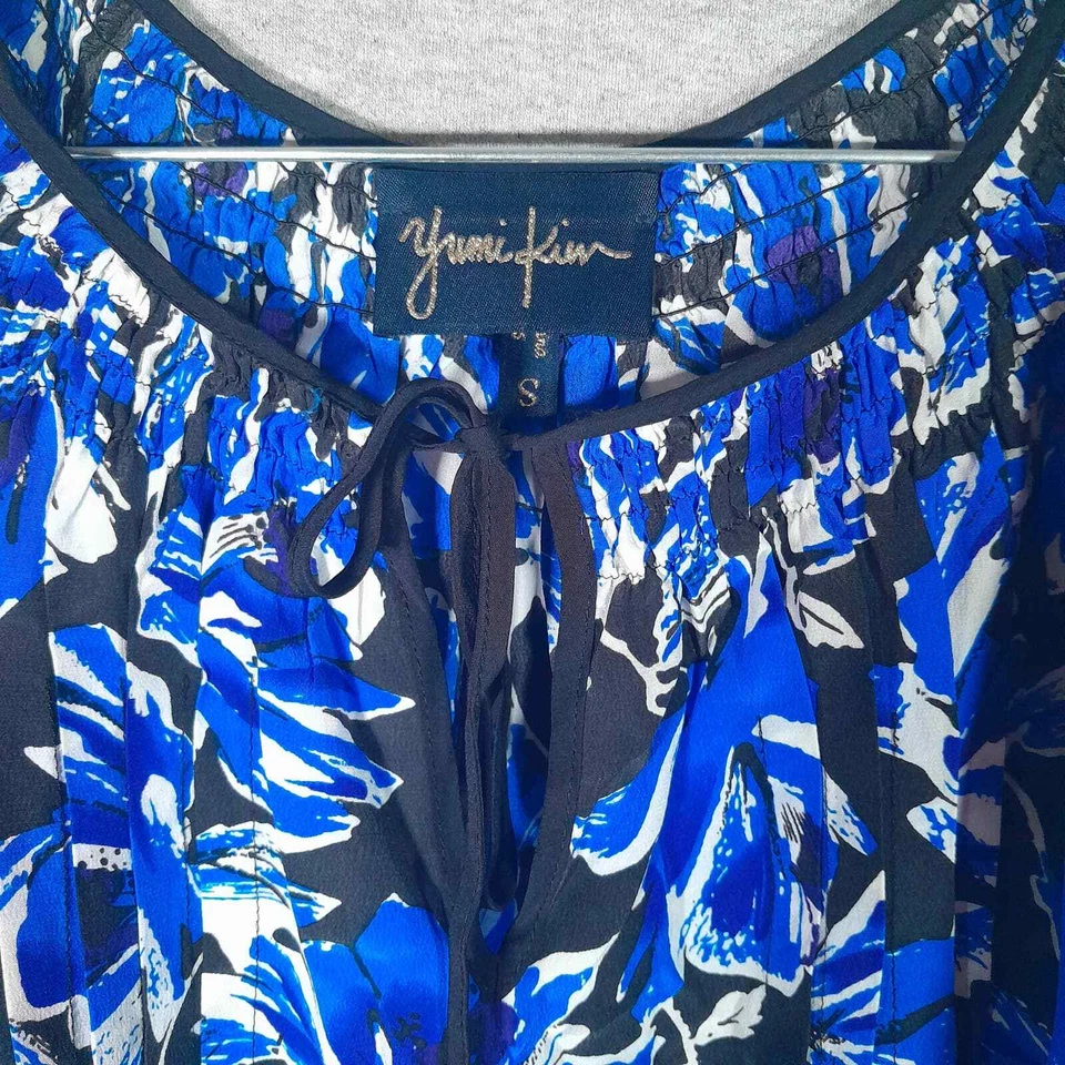 Top Yumi Kim Mujer Pequeño Seda Floral Boho Informal Costero Abuela Resort Tropical Foto 2 de 4