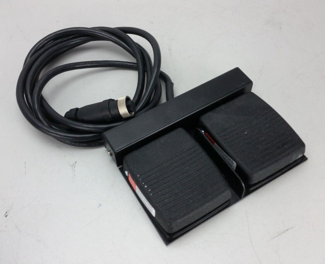 Linemaster TWIN 971-SMC48 Aquiline Twin Foot Switch Electrical 2-Pedal Momentary