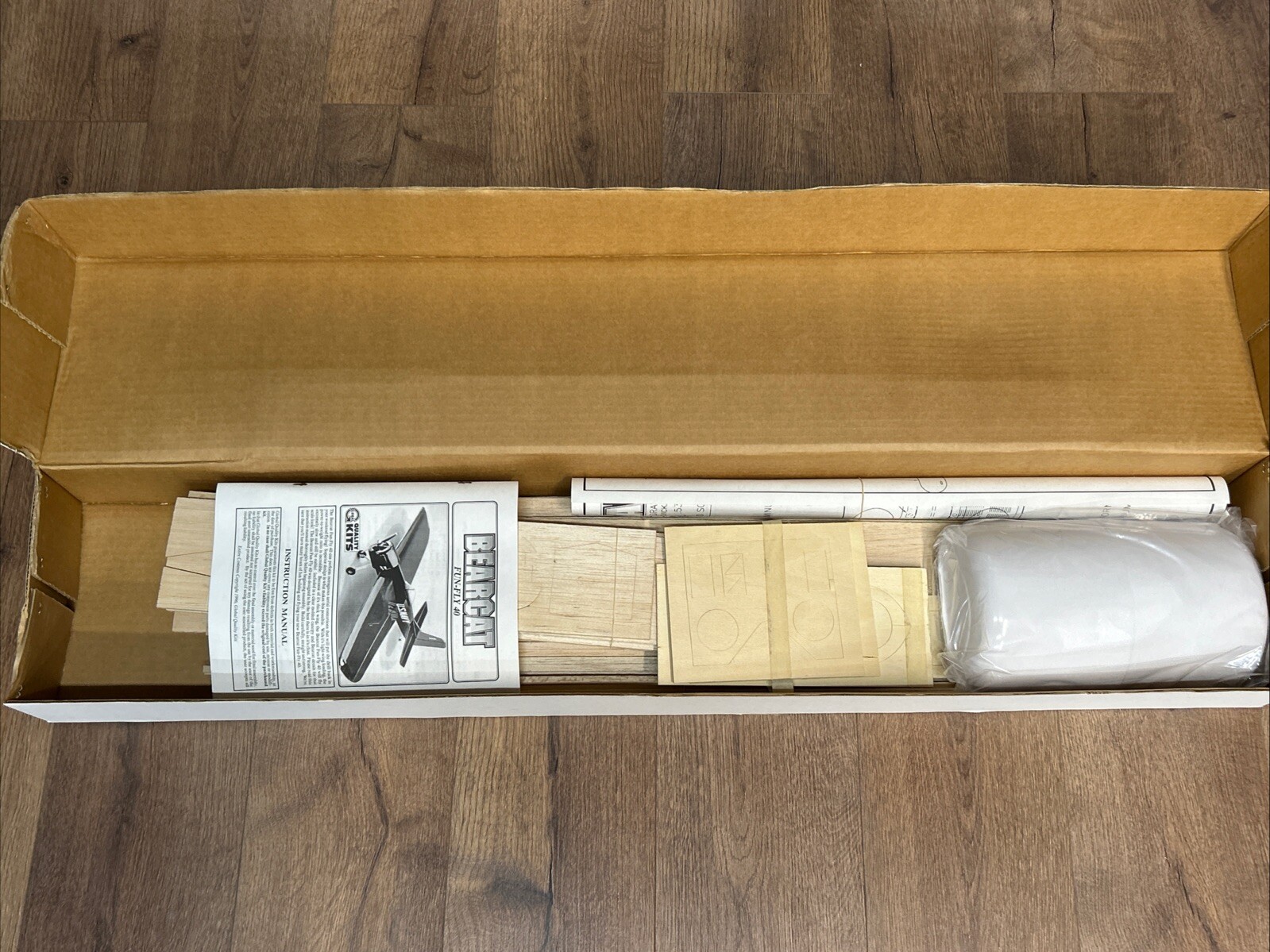 Vintage Global quality Balsa Wood kit Bearcat Fun Fly 40 New In Box Rare Us Navy