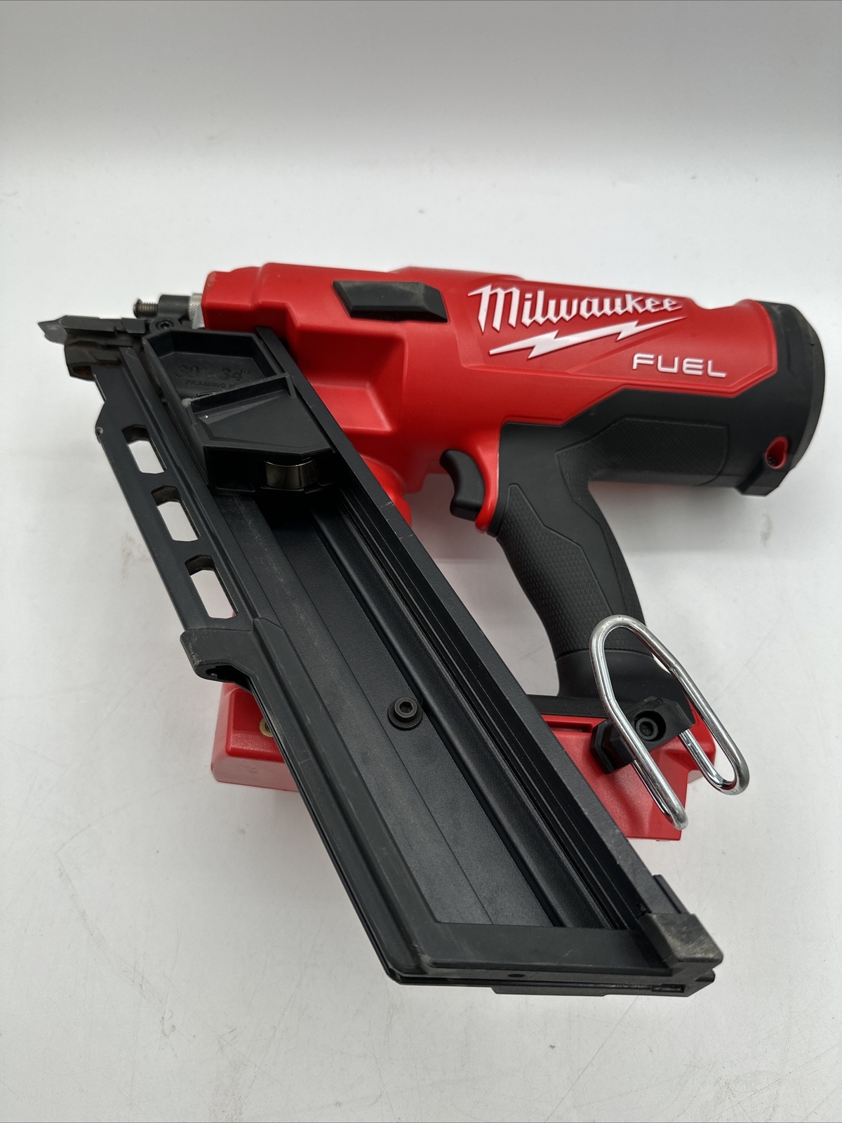 Milwaukee M18 FUEL 31/2" 18Volt 30Degree Cordless Framing Nailer