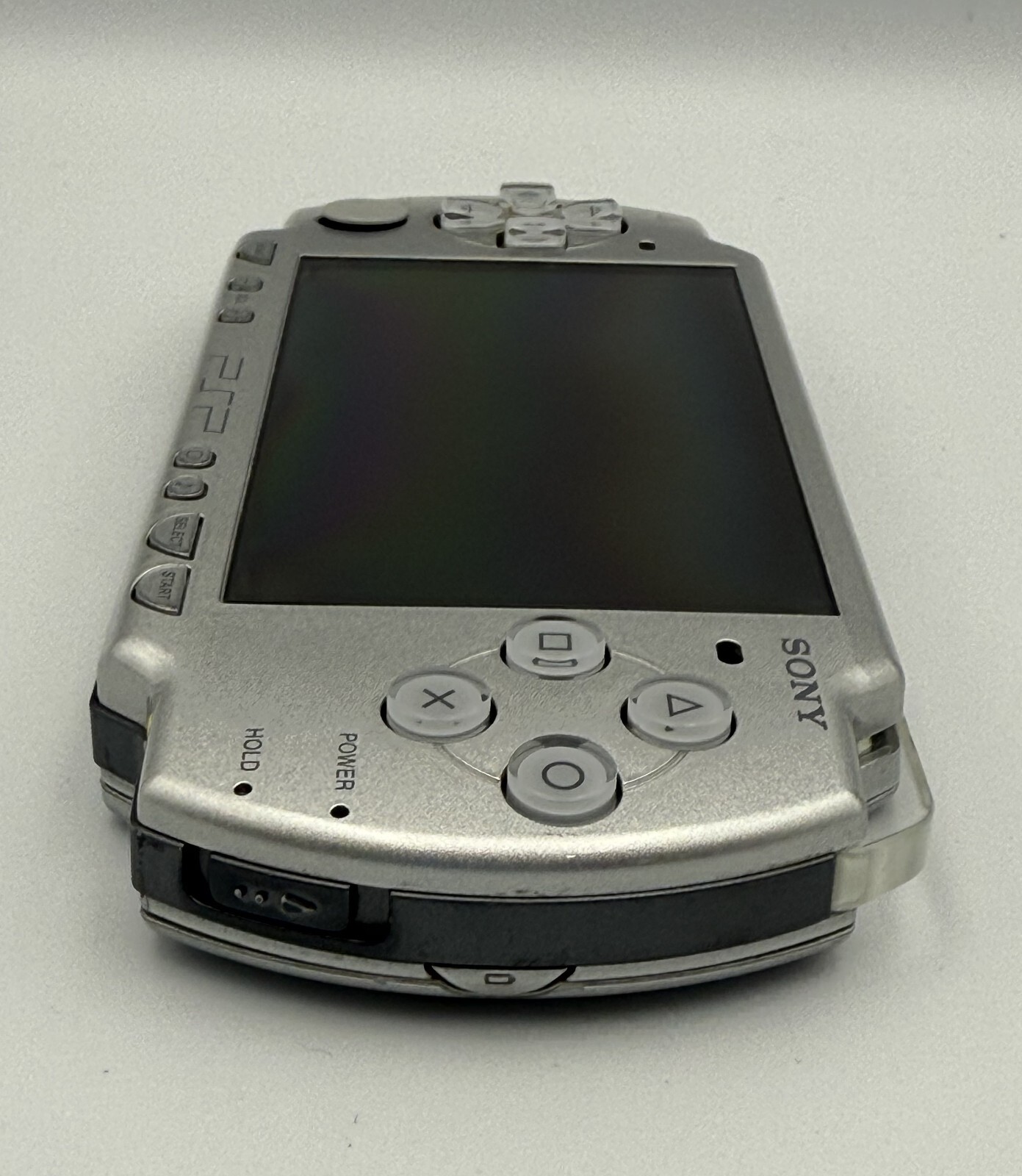 Sony PSP-2000 PSP 2000 Console Silver Complete in box Region free - Excellent