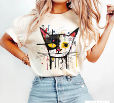 Graffiti Cat Art Shirt, Trendy Cat Shirt, Fun...