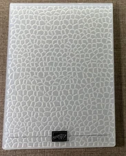 Stampin' Up Hammered Metal 3D Embossing Folder