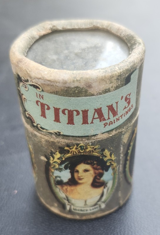 Kingsbridge Golden Elegance Matches 16th Century Women in Titans Paintings Italy