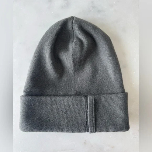 New Brunello Cucinelli 100% Cashmere Rib Knit Hat Beanie  Size Medium