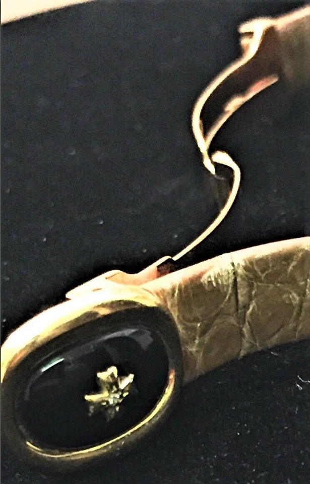 VACHERON CONSTANTIN  PRESTIGE DE LA FRANCE LADY DIAMOND DIAL AND ENAMEL BUCKLE - Image 4 of 4