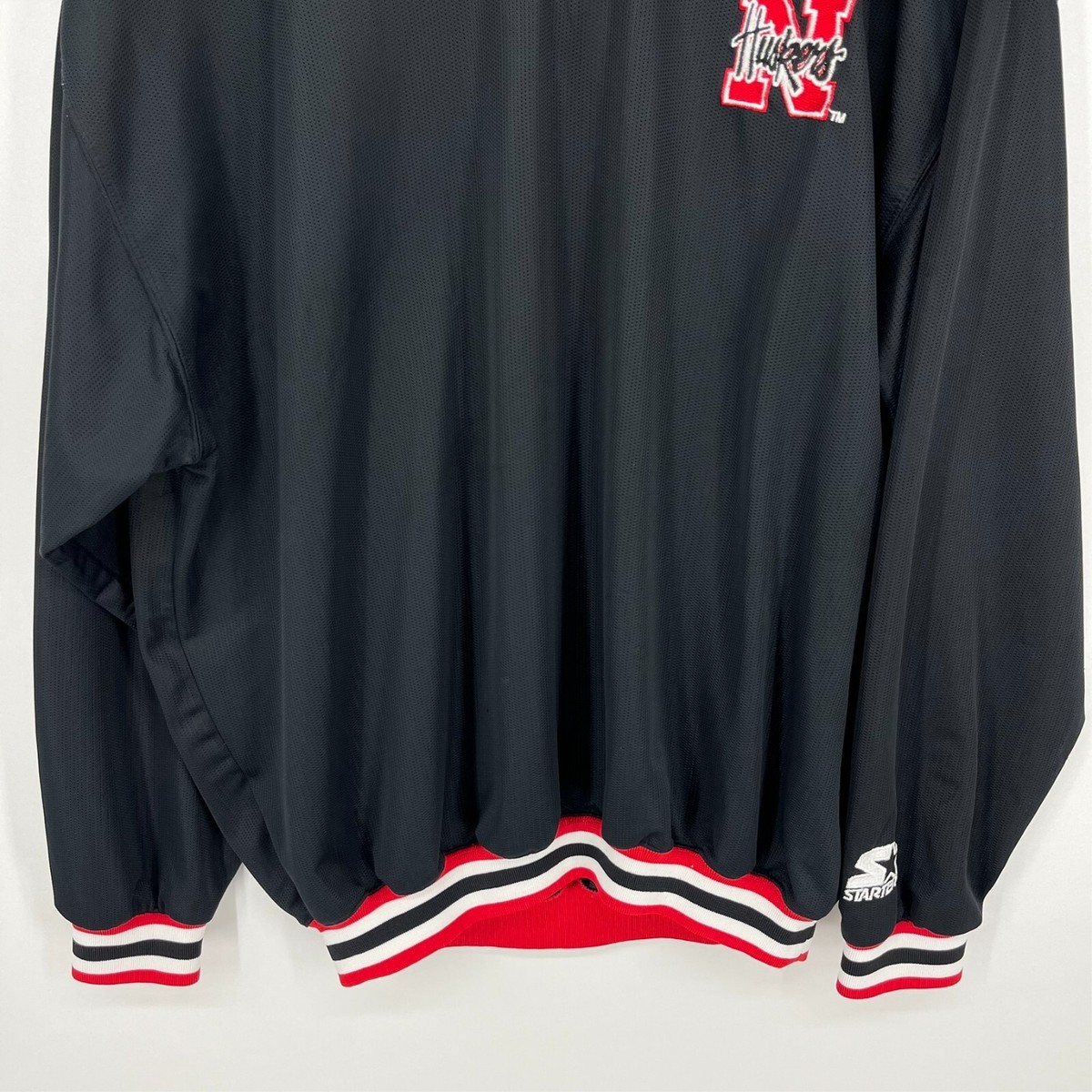 Starter Sweatshirt Men's L Black Nebraska Huskers Vtg 90s Starter Sweatshirt Men's L Black Nebraska Huskers Vtg 90s