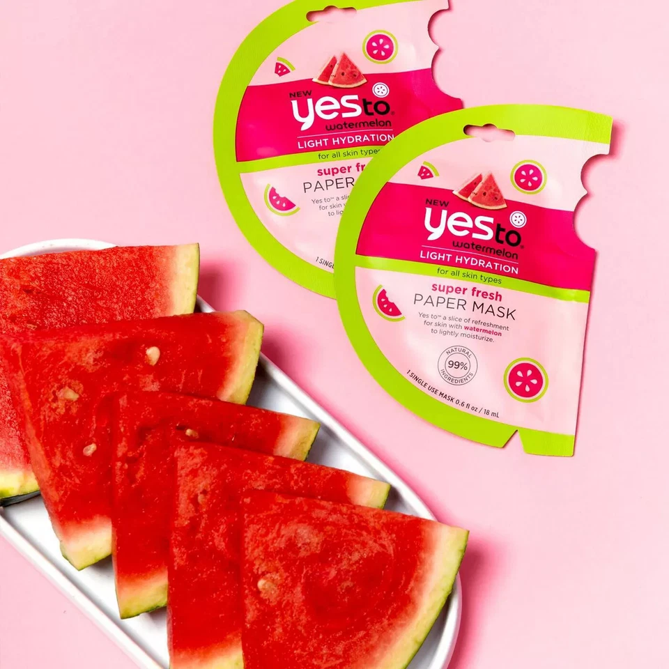 Pacote com 4 máscaras de papel Yes To Watermelon conjunto para cuidados com a pele - 0,6 fl oz cada - Imagem 2 de 3