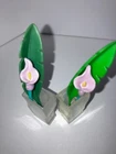 Barbie Vintage Matching  Frosted  Vases  w/ Stemmed flowers-Diorama Accessory