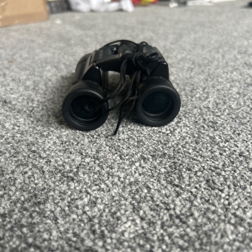Celestron UPCLOSE G2 Roof Binocular - 10x25 71232-CGL - Picture 2 of 6