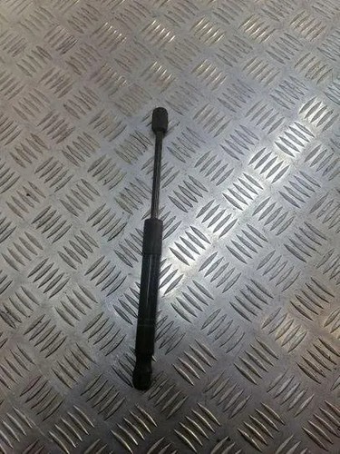 BMW 1 F21 Vordere linke Motorhaubendämpfer 7239233 2.00 Diesel 155kw 25724539