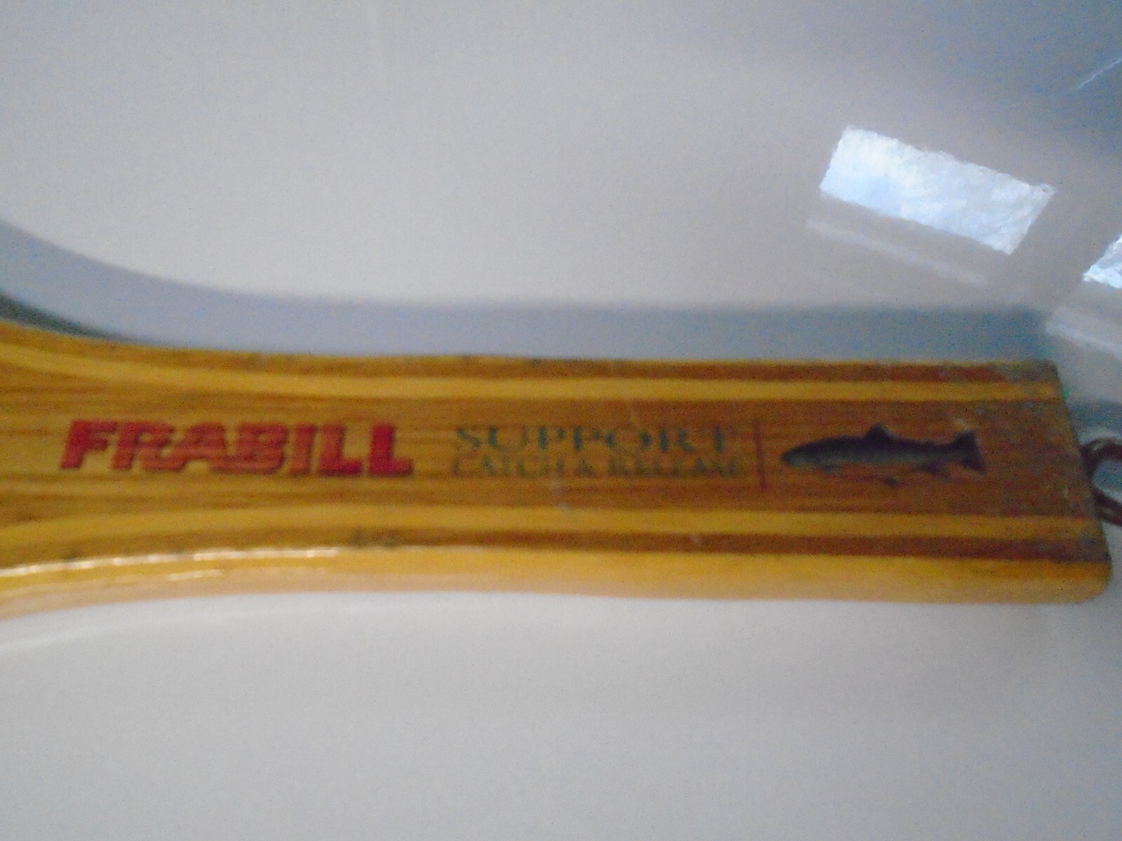 Frabill Wooden Fish Net