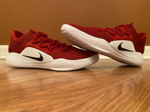 hyperdunk 2018 low red