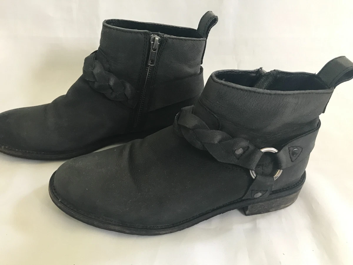 Fatface grey deals boots