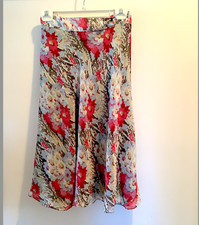 Jones New York Classic silk A-line flared skirt, Size 14, side zipper, lined