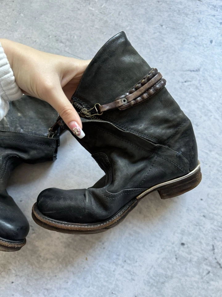 As 98 Avant-garde Boots Wmns Leather Shoes Rare Biker Style - Image 2 of 4