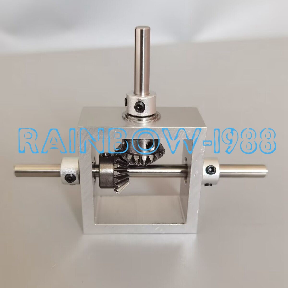 FOR 90° Right angle drive reversing umbrella gearbox 1: 1 8mm