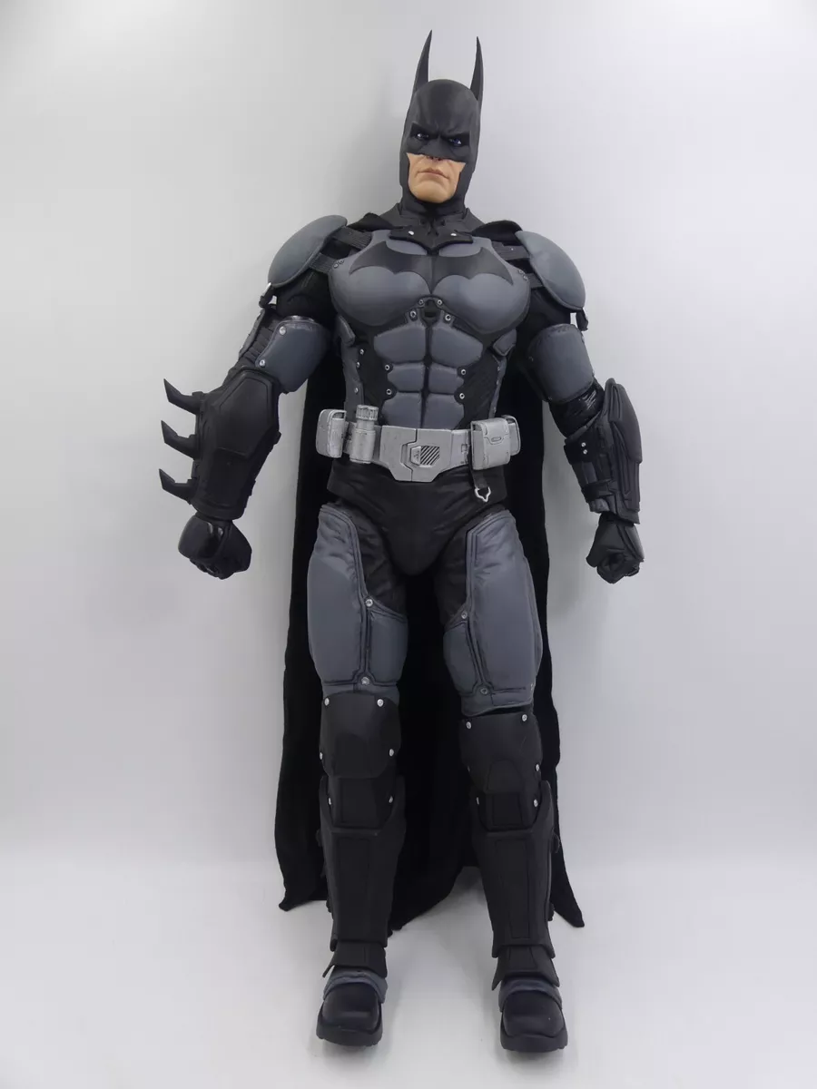 NECA Batman Arkham Origins 1/4 Scale 18 Action Figure by