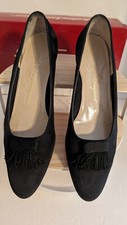 SALVATORE FERRAGAMO Boutique 'LAUDAMIA Black Nero Nabuck Calf 9 AAAA Pump Heals