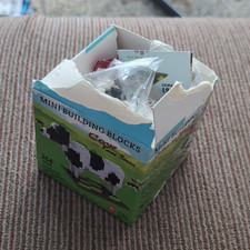 Mini Building Blocks Cow Farm Animals Set 364 Pieces Box Age 7 Used