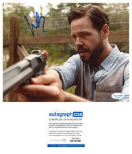 Ike Barinholtz 'The Hunt' Signed 8x10 Photo 'Staten Island' ACOA Ike Barinholtz 'The Hunt' Signed 8x10 Photo 'Staten Island' ACOA