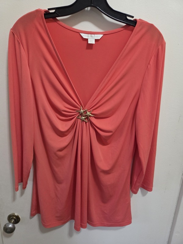 Women's Beautiful BOSTON PROPER Peach With Gold Starfish Pendant Top Size XL