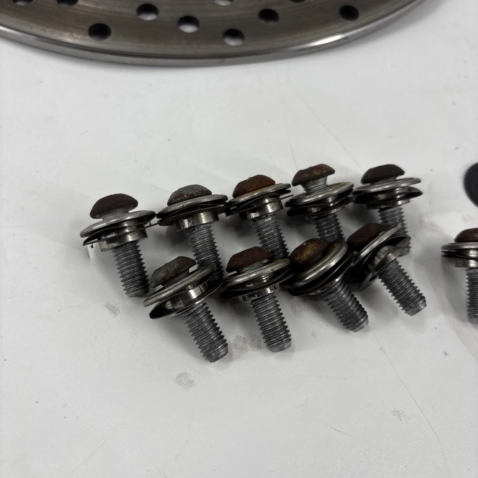 BMW F800 S 2007 Front Brake Discs Brembo & Fixings (2006 - 2010) #D37 - Image 2 of 4