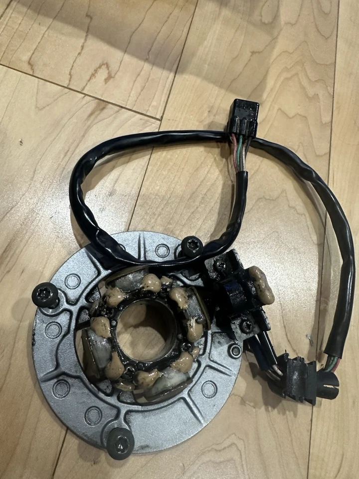 Yamaha YZ426F 2001 YZF426 YZ 426 generador de estator de encendido 00 01 02 OEM Foto 4 de 4