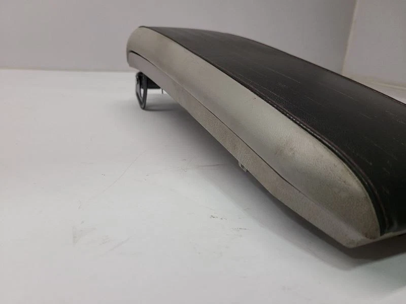 2010 2011 GMC TERRAIN Console Front Floor Lid Without Navigation - Image 3 of 4