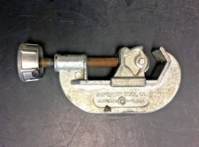 Superior Tool Co. Pipe & Tubing Cutter 1-1/8", USA, VINTAGE