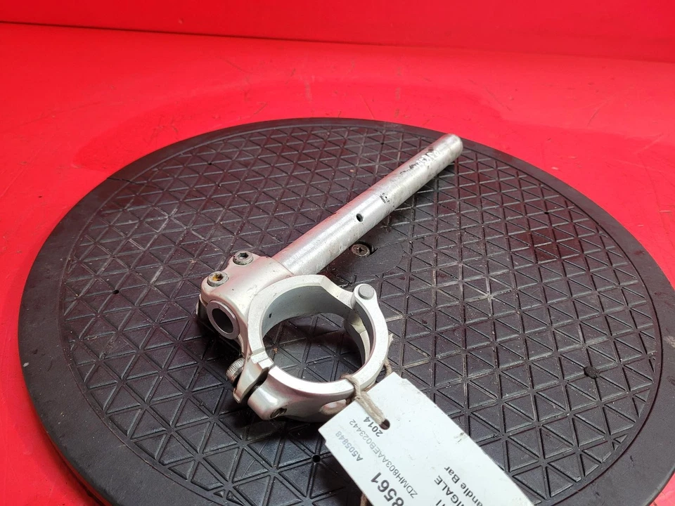 2014 DUCATI PANIGALE 899 RIGHT HANDLEBAR - Image 3 of 4