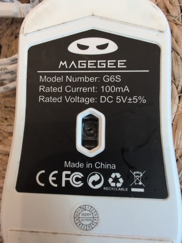 Magegee Gaming Mouse- Mouse Optico Gamer G6S Black And White Design  - Picture 2 of 2